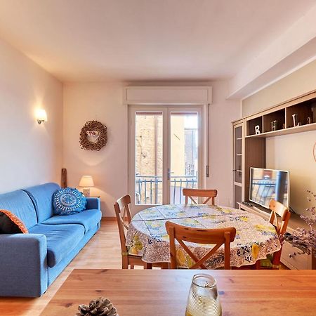 Apartmentsgarda - Residenza Dei Navigatori Тори дел Бенако Екстериор снимка