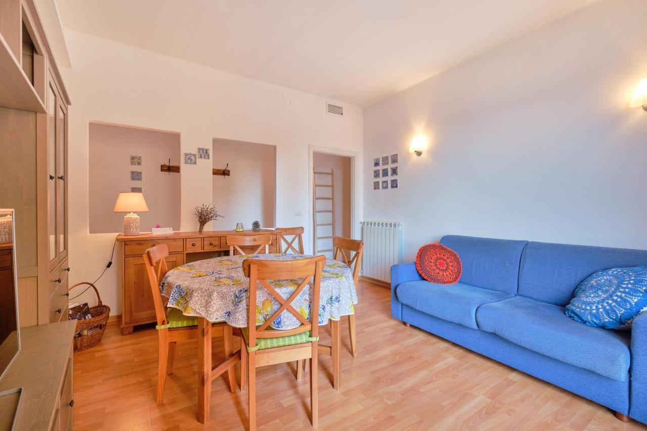 Apartmentsgarda - Residenza Dei Navigatori Тори дел Бенако Екстериор снимка