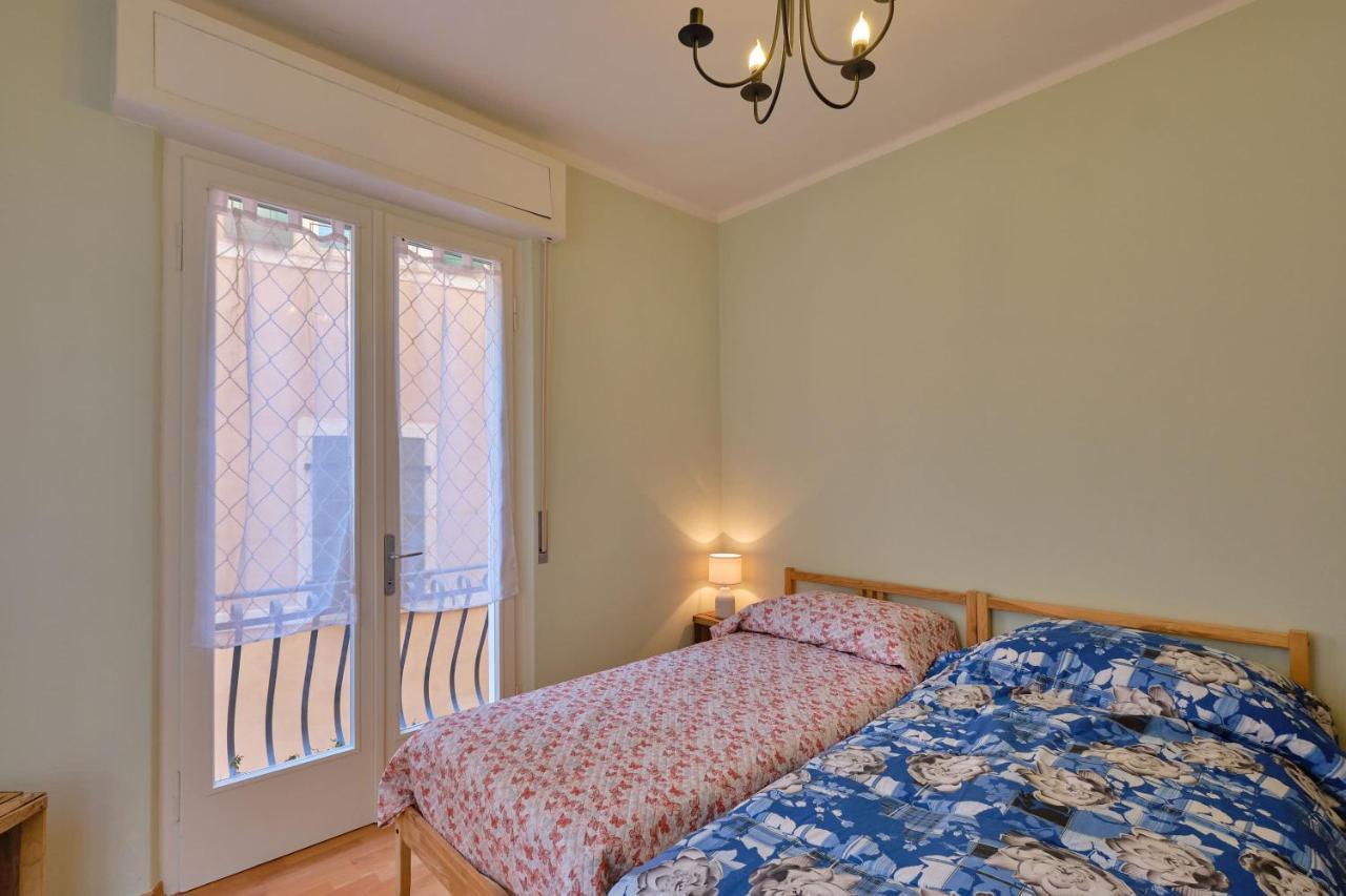 Apartmentsgarda - Residenza Dei Navigatori Тори дел Бенако Екстериор снимка