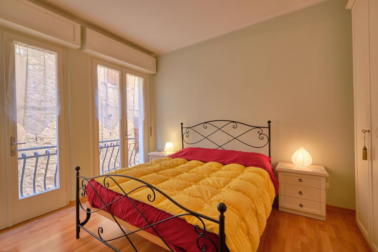 Apartmentsgarda - Residenza Dei Navigatori Тори дел Бенако Екстериор снимка
