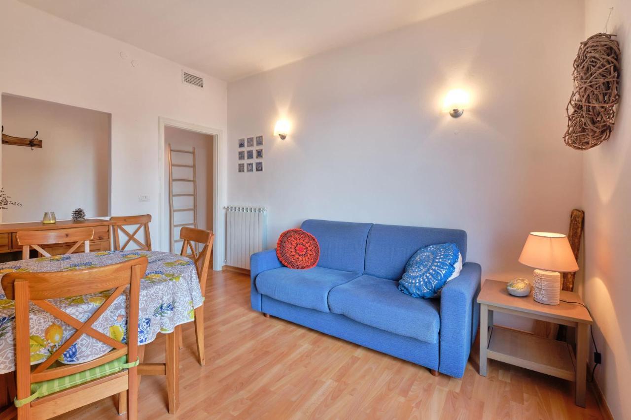 Apartmentsgarda - Residenza Dei Navigatori Тори дел Бенако Екстериор снимка