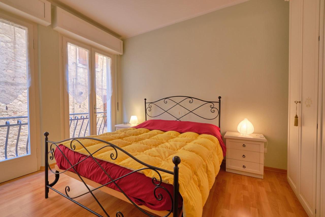 Apartmentsgarda - Residenza Dei Navigatori Тори дел Бенако Екстериор снимка