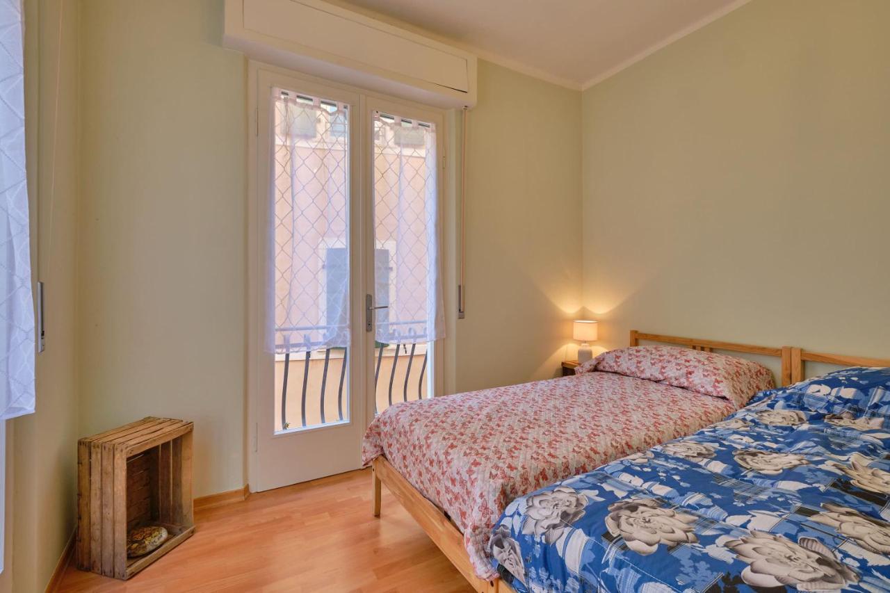 Apartmentsgarda - Residenza Dei Navigatori Тори дел Бенако Екстериор снимка